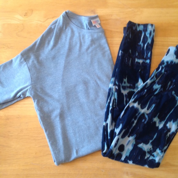 LuLaroe Irma Tunic Heathered Light Blue NWOT - Picture 3 of 4